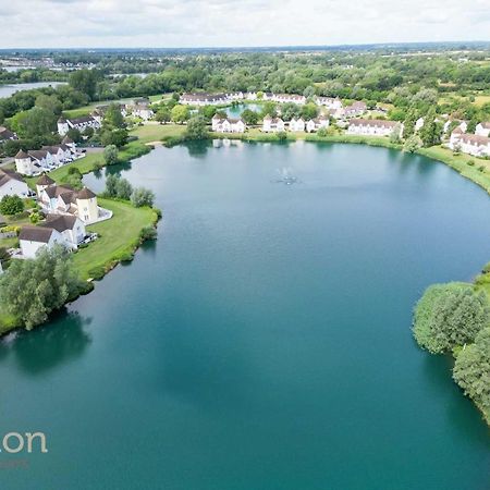 Windrush Lake 65, Sunset Lodge - P South Cerney Exteriör bild