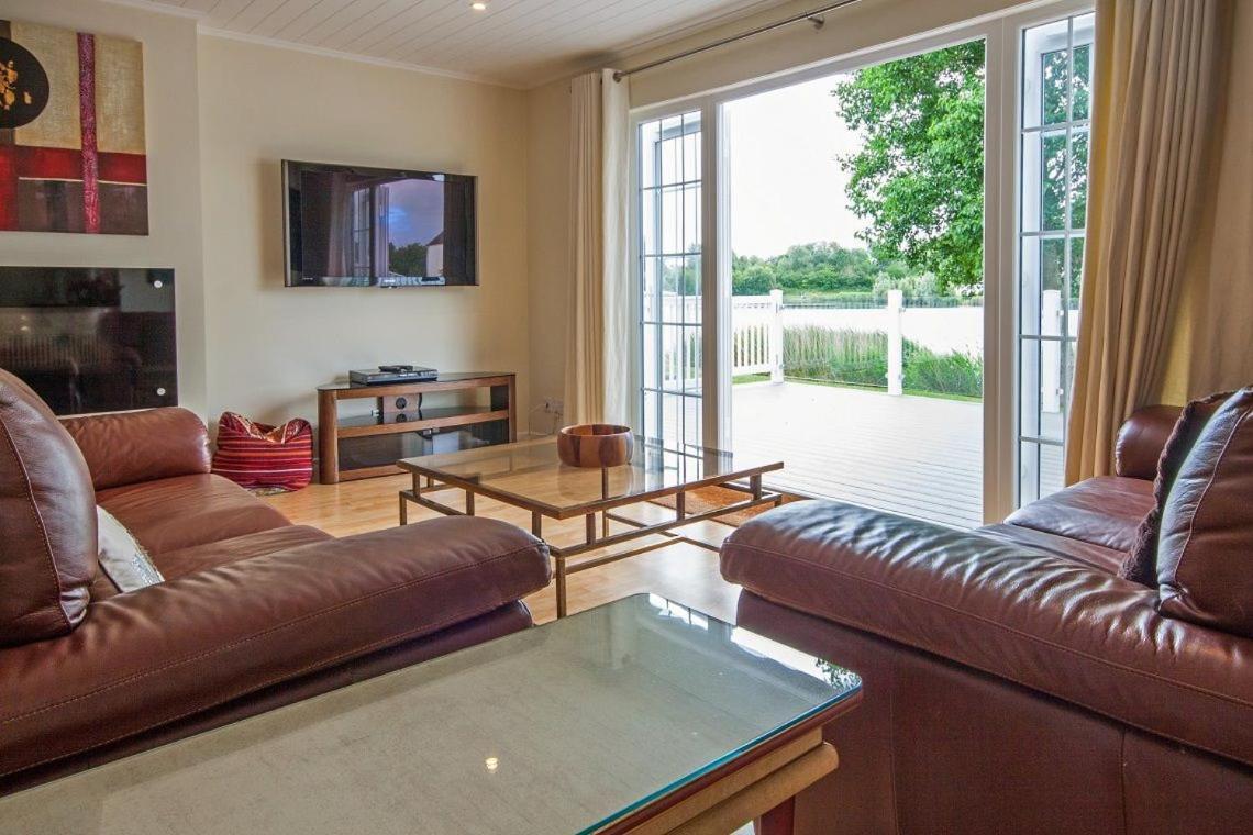 Windrush Lake 65, Sunset Lodge - P South Cerney Exteriör bild